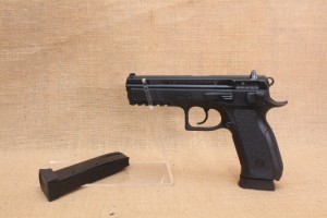 CZ 75 SP-01 Phantom calibre 9 X 19