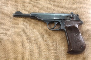 Pistolet Manurhin PP Sport calibre 22 LR