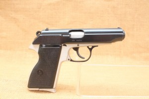 FEG PA-63 calibre 9 mm Makarov