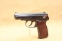 Pistolet Makarov calibre 9 mm Makarov