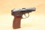 Pistolet Makarov calibre 9 mm Makarov