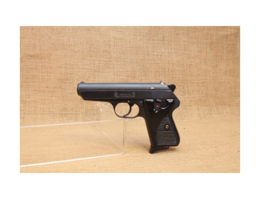 Pistolet CZ  VZOR 50 calibre 7,65 Browning