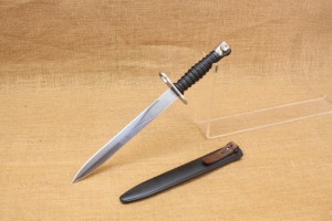 Baïonnette Suisse SIG 1957 marquage VICTORIA SCHWYZ