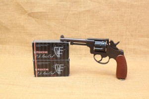 OFFRE SPECIALE  Revolver réglementaire Suisse modèle 1882/29 + 100 Cartouches Fiocchi