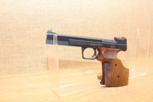 Pistolet Hammerli Modèle 208S calibre 22 LR