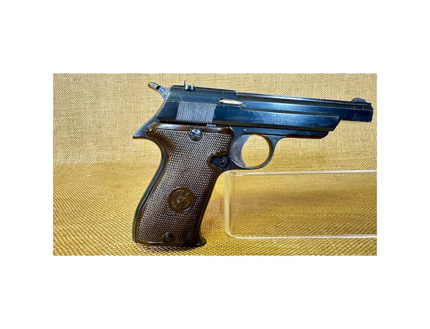 Pistolet STAR modèle FR calibre 22 LR