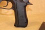 Pistolet IMI calibre 9X19