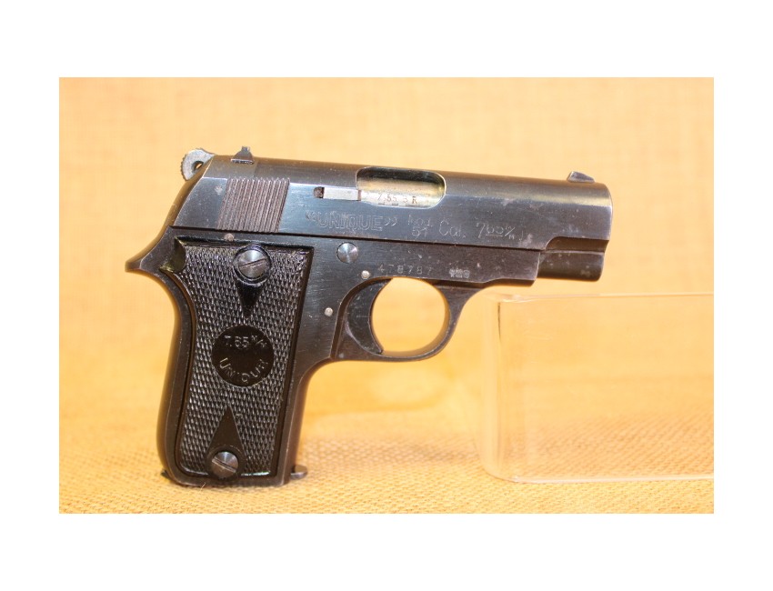 Pistolet Unique R51 calibre 7,65 Browning