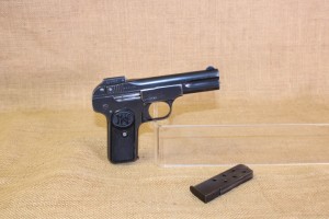 Pistolet FN 1900 calibre 7,65 Browning