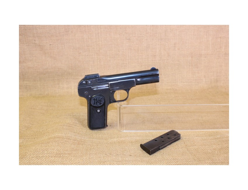 Pistolet FN 1900 calibre 7,65 Browning
