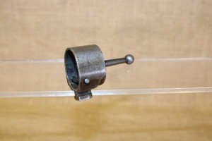 Tenon de baionnette avec vis M95