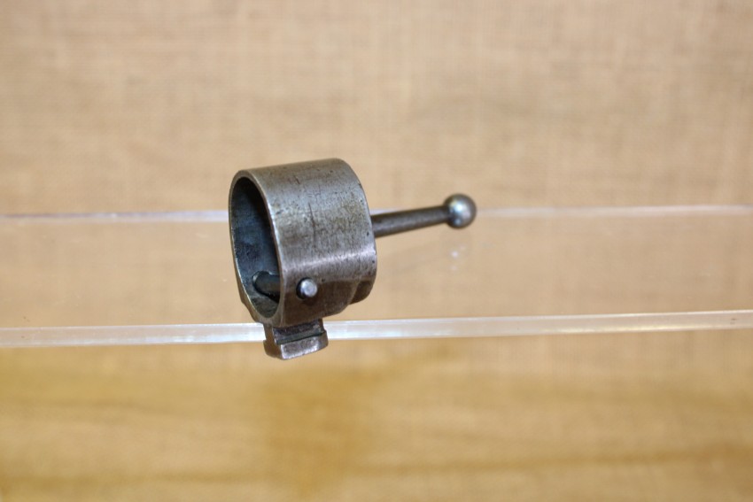 Tenon de baionnette avec vis M95
