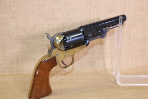 Revolver Uberti Navy calibre 36