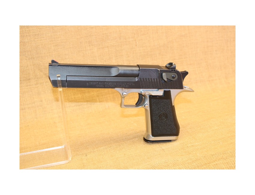 Pistolet IMI Desert Eagle calibre 44 Magnum