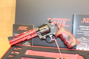 KORTH Super Sport GTA ROUGE 6'' Jim Wilson Grip Noir&Rouge calibre 357MAG-PERF.KIT