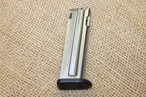 Chargeur Walther modèle P22 capacité 10 coups