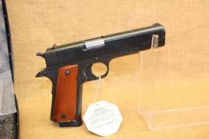 Pistolet Armscor Rock island 1911 A1 FS  calibre 38 Super Auto