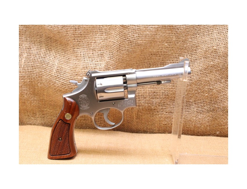 Revolver Smith § Wesson modèle 67 calibre 38 Special