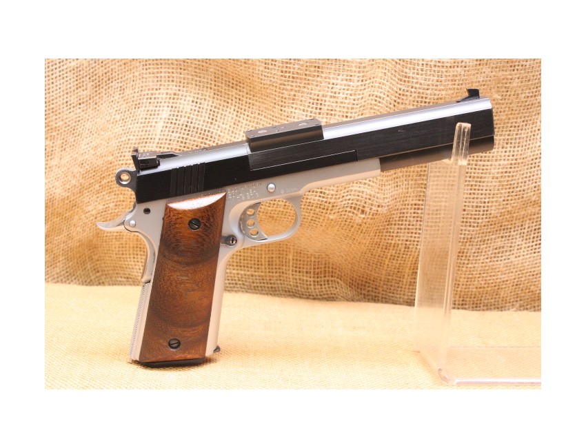 Pistolet Springfield Armory / Peters Stahl calibre 22 LR