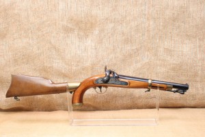 Pistolet Antonio Zoli à percussion calibre 58