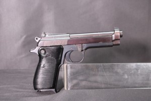Pistolet Beretta Brigadier calibre 9X19