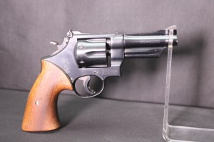 Revolver Smith § Wesson modèle 28-2 calibre 357 magnum
