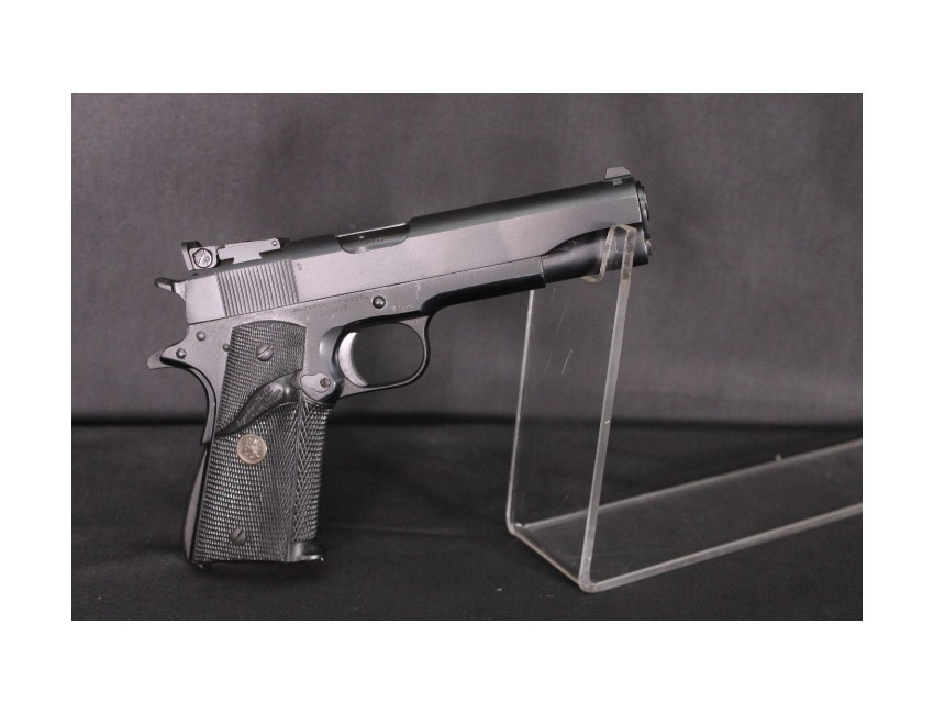 Colt 1911 calibre 45 ACP