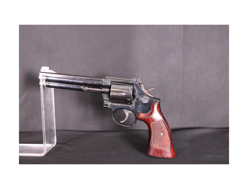 Revolver Smith § Wesson modèle 586 calibre 357 magnum