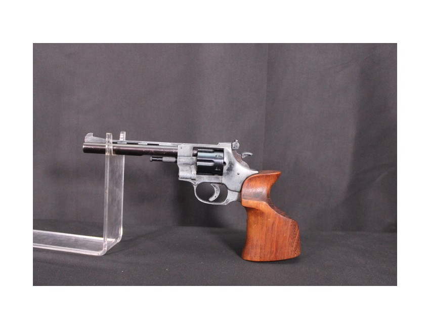 Revolver Weihrauch Arminius  modèle HW9 calibre 22 LR