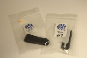 Lot de 2 caches oeil AHG-Anschütz Réference 329