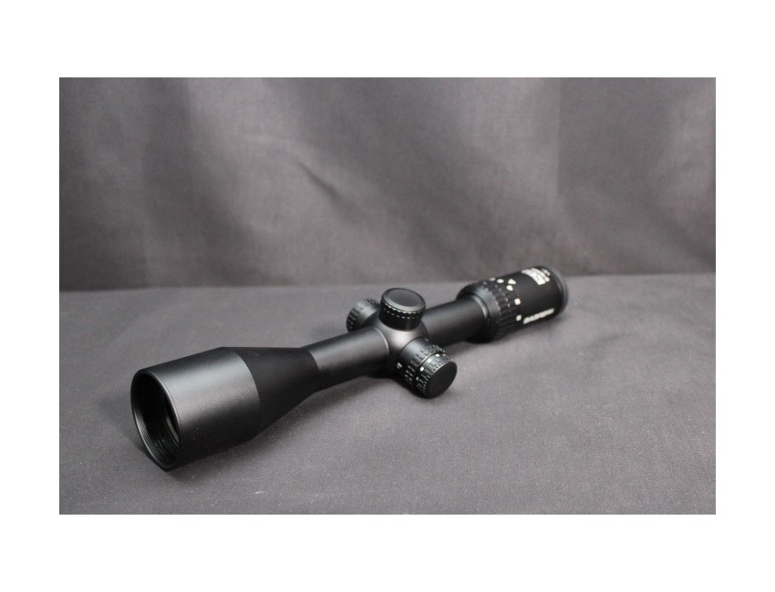 Lunette Sabre X8  2-16x50 réticule 4 DOT